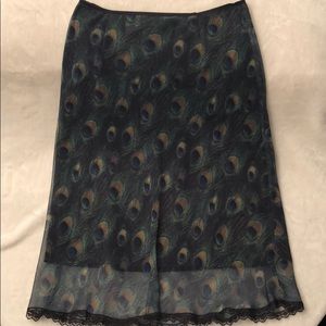 Peacock detailed skirt